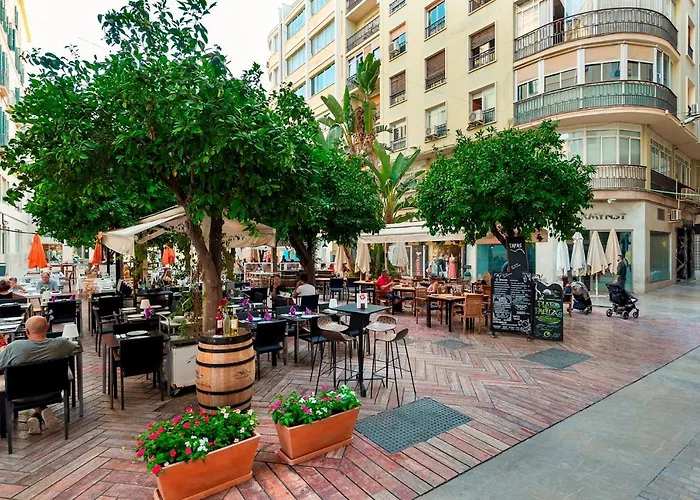 Genteel Home Plaza De Las Flores