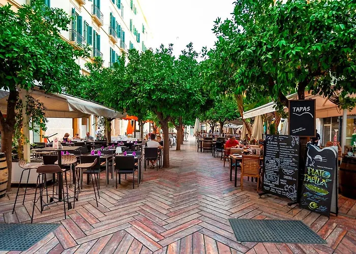 Genteel Home Plaza De Las Flores